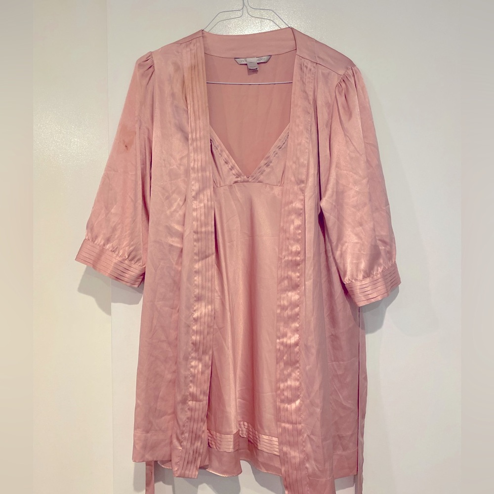 Victoria’s Secret lingerie slip and robe L, lightly worn